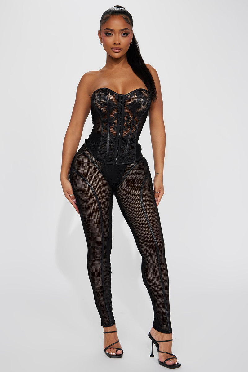 Having The Attention Fishnet Legging Set - Black.