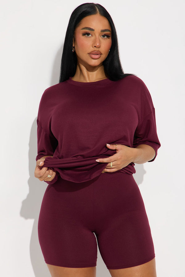 Weekend Vibes Short Set - Burgundy.